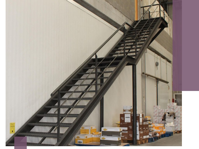 Лестницы для производства в Михайловке — изготовление и монтаж