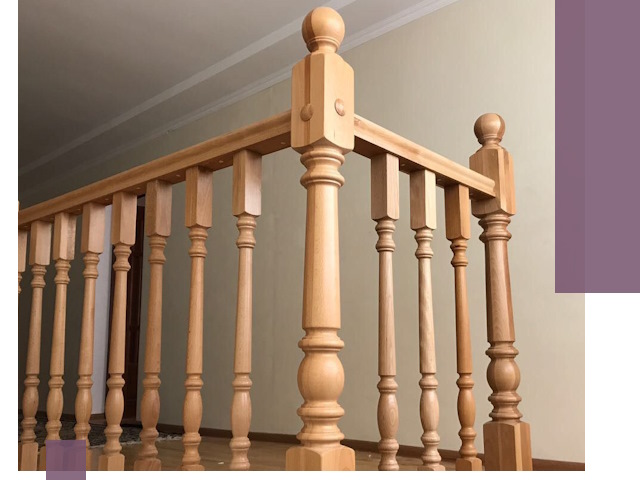 Деревянные перила на заказ в Михайловке: монтаж и изготовление