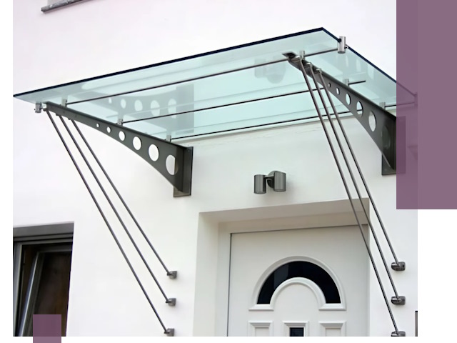 Козырьки над входом под ключ в Михайловке — изготовление и монтаж