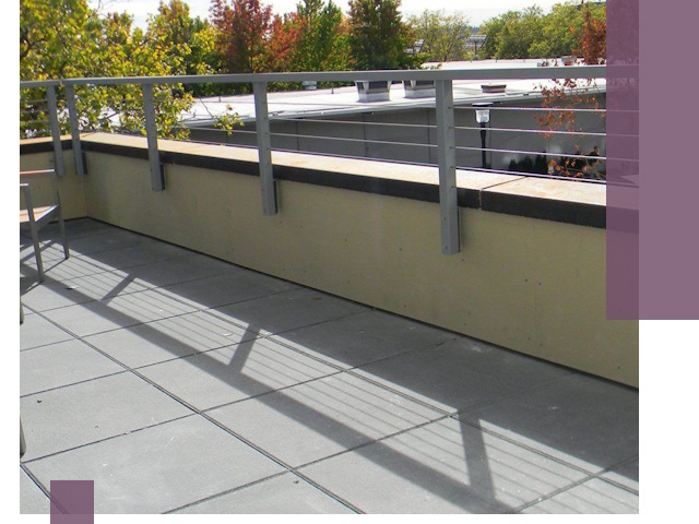 Металлические парапеты под ключ в Михайловке: монтаж и изготовление