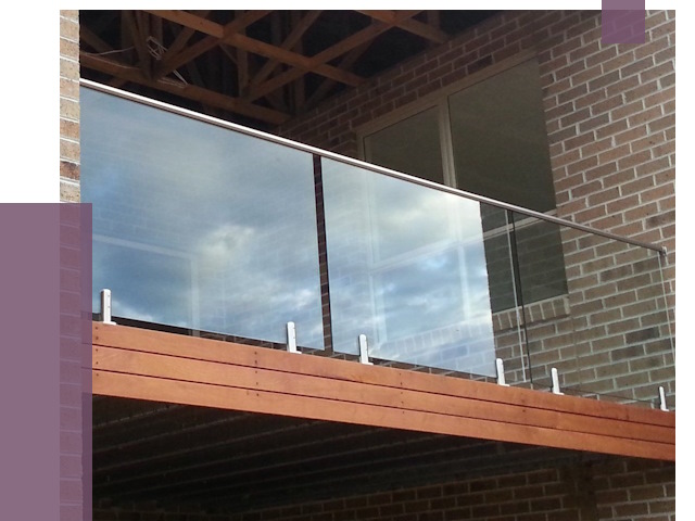 Стеклянные парапеты на крыше и террасе в Михайловке от 11438 руб. | ПРОЛЁТ-Мхл