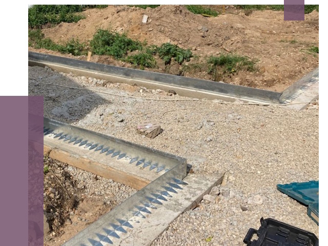 Металлические бордюры для дорожек в Михайловке от 4880 руб.