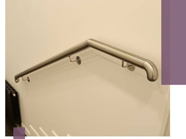 Изготовление пристенных поручней в Михайловке под ключ за сроки